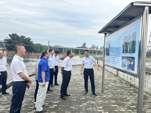 丁純督導化工企業生態環保工作